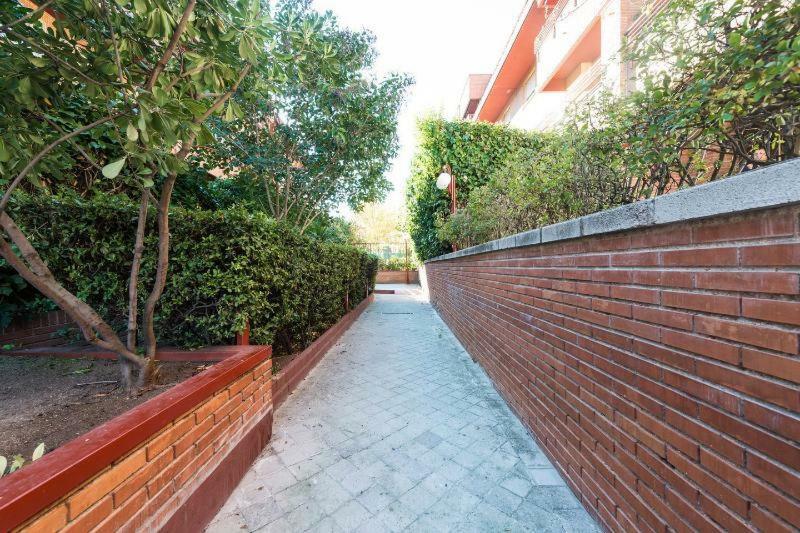 Апартаменти Vivienda Familiar Con Jardin Junto A Ifema Мадрид Екстер'єр фото