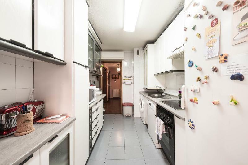 Апартаменти Vivienda Familiar Con Jardin Junto A Ifema Мадрид Екстер'єр фото